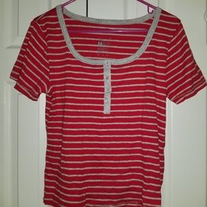 Striped Hanes t-shirt